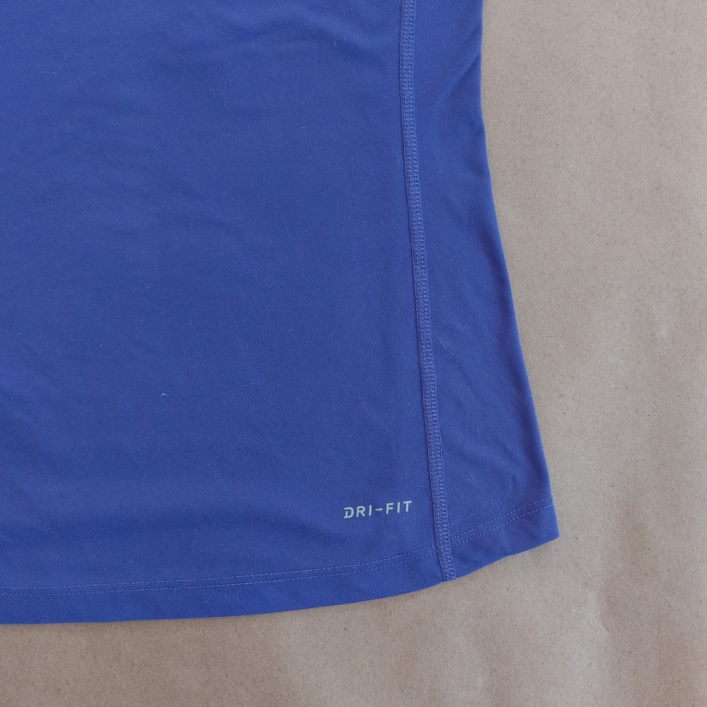 Nike Women's Purple Dri-Fit Running Top XS - Picture 8 of 8